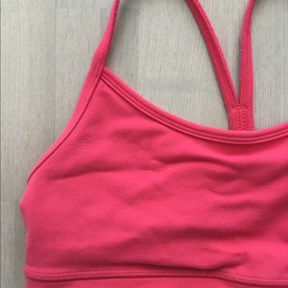 Lululemon Red Y Racerback Basic Sports Bra with Mesh Detail - Picture 2 of 5